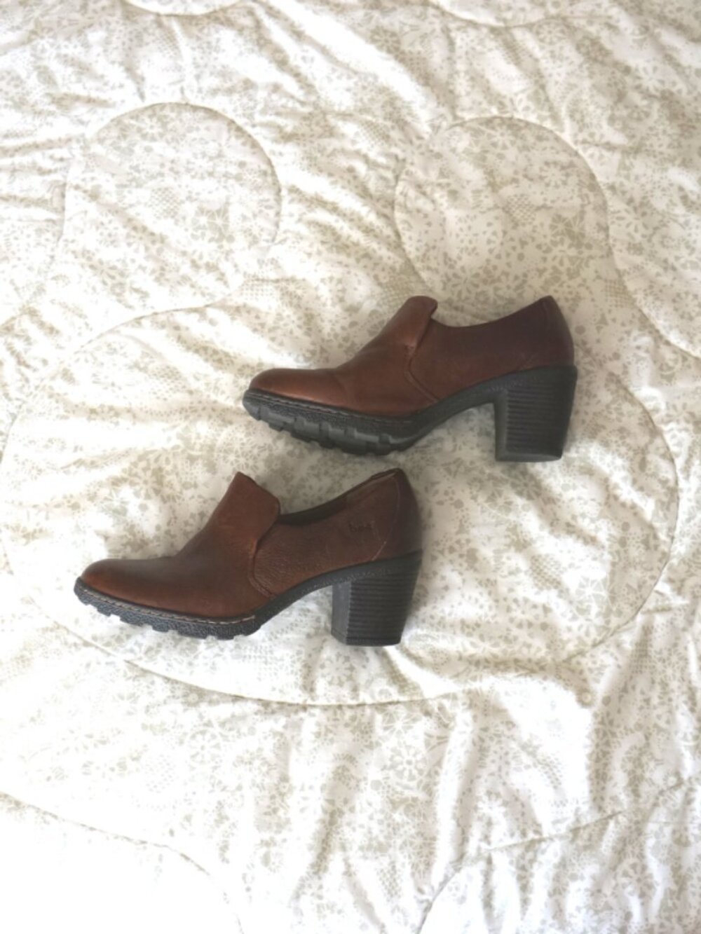 B.O.C. Women's Brown and Black Loafers